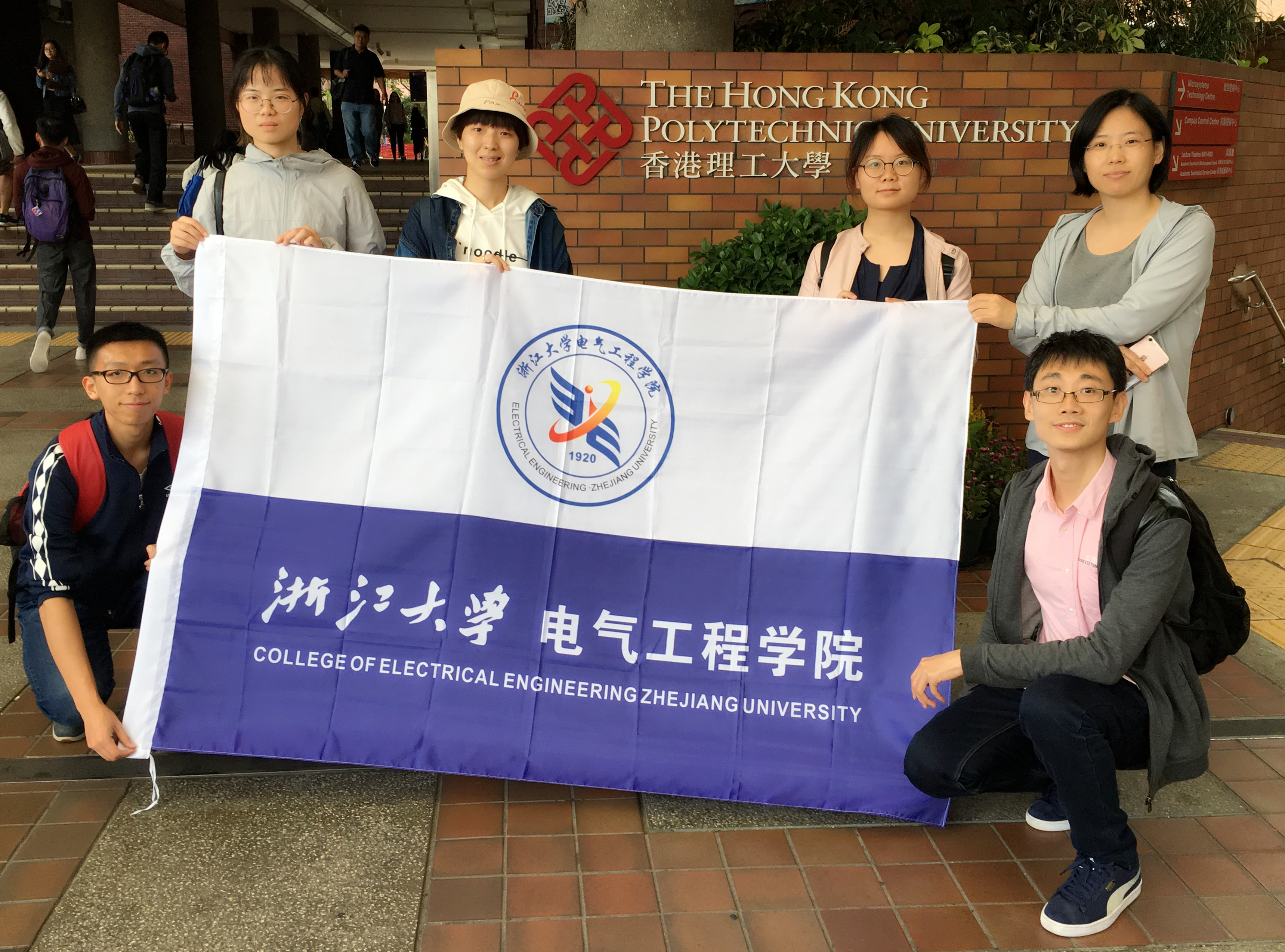 5c07462ec8898.jpg 1.jpg