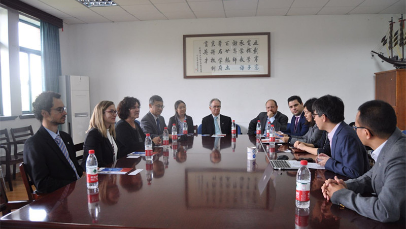5bc9404ca217e.jpg 微信图片_20181018165309_副本.jpg